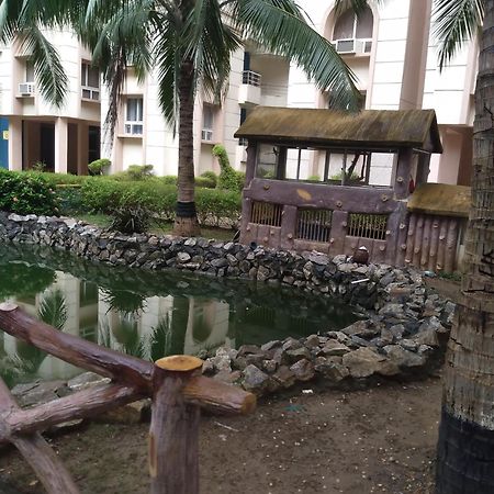 La Platina Premium Suites, Near Puri Sea Beach Kültér fotó