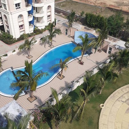 La Platina Premium Suites, Near Puri Sea Beach Kültér fotó