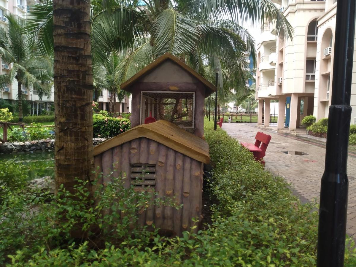 La Platina Premium Suites, Near Puri Sea Beach Kültér fotó