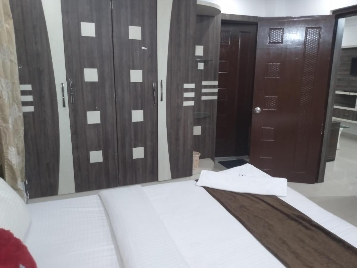 La Platina Premium Suites, Near Puri Sea Beach Kültér fotó