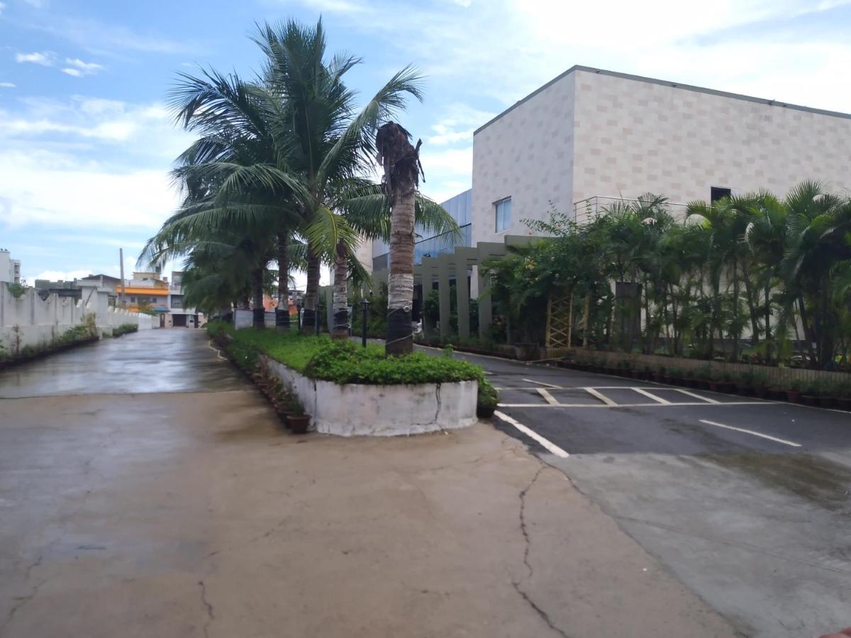 La Platina Premium Suites, Near Puri Sea Beach Kültér fotó