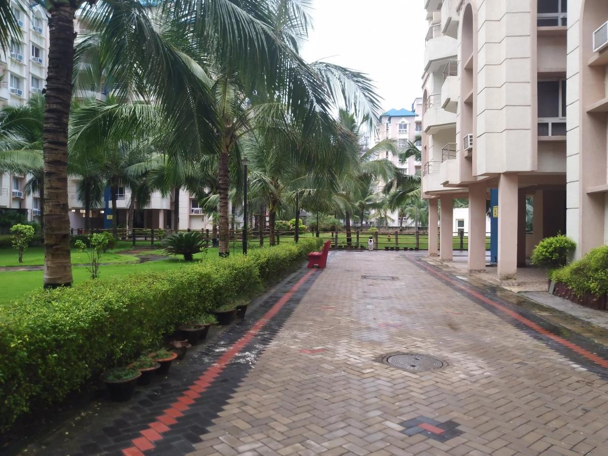 La Platina Premium Suites, Near Puri Sea Beach Kültér fotó
