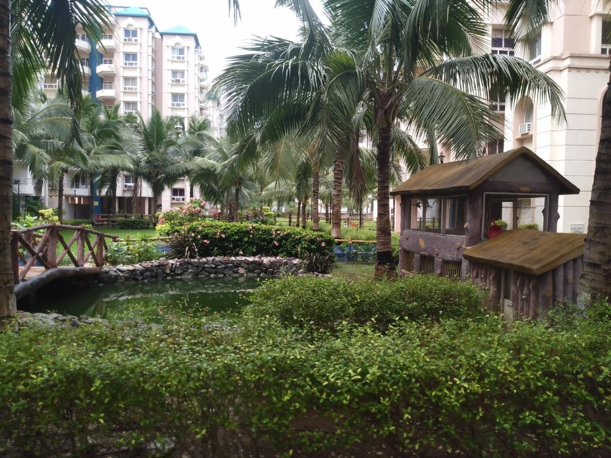 La Platina Premium Suites, Near Puri Sea Beach Kültér fotó