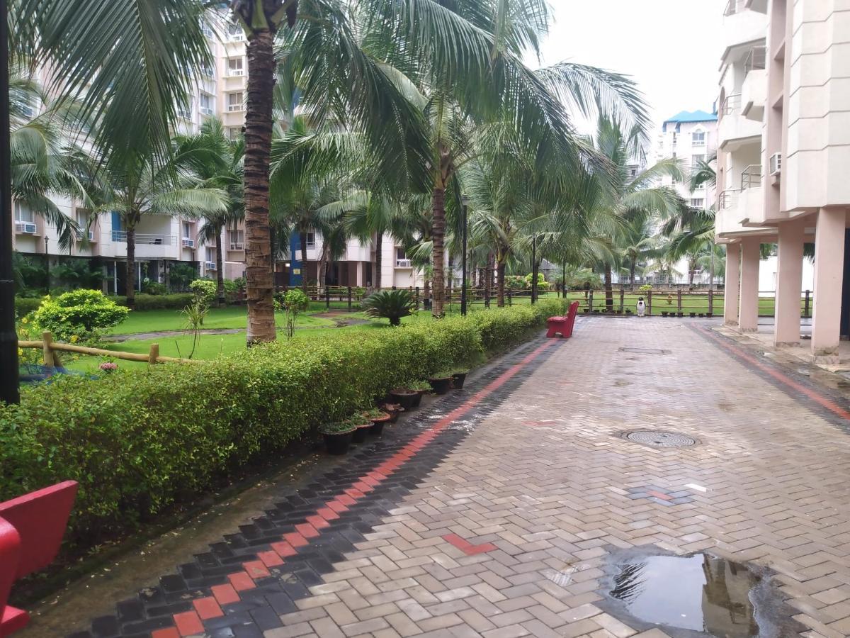 La Platina Premium Suites, Near Puri Sea Beach Kültér fotó
