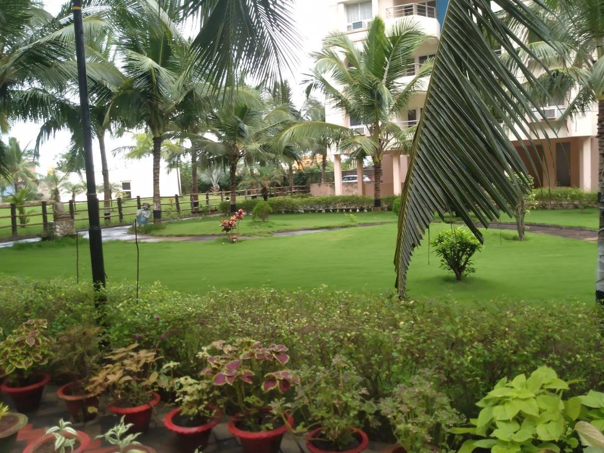 La Platina Premium Suites, Near Puri Sea Beach Kültér fotó