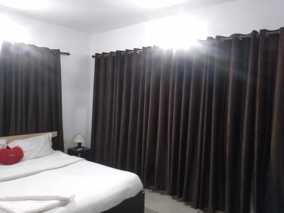 La Platina Premium Suites, Near Puri Sea Beach Kültér fotó