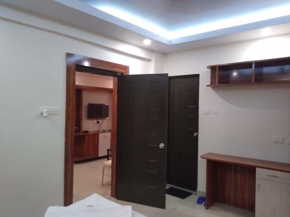 La Platina Premium Suites, Near Puri Sea Beach Kültér fotó