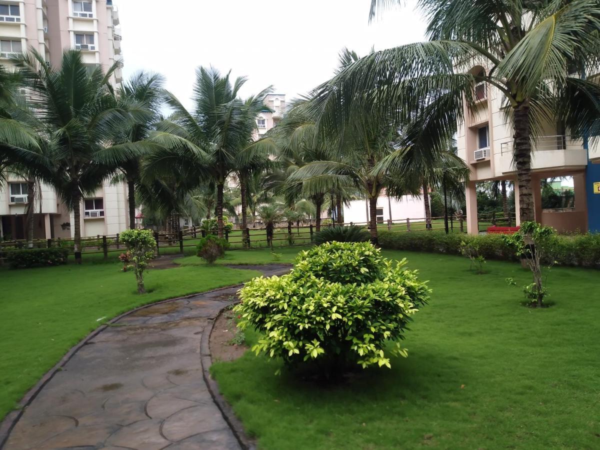 La Platina Premium Suites, Near Puri Sea Beach Kültér fotó