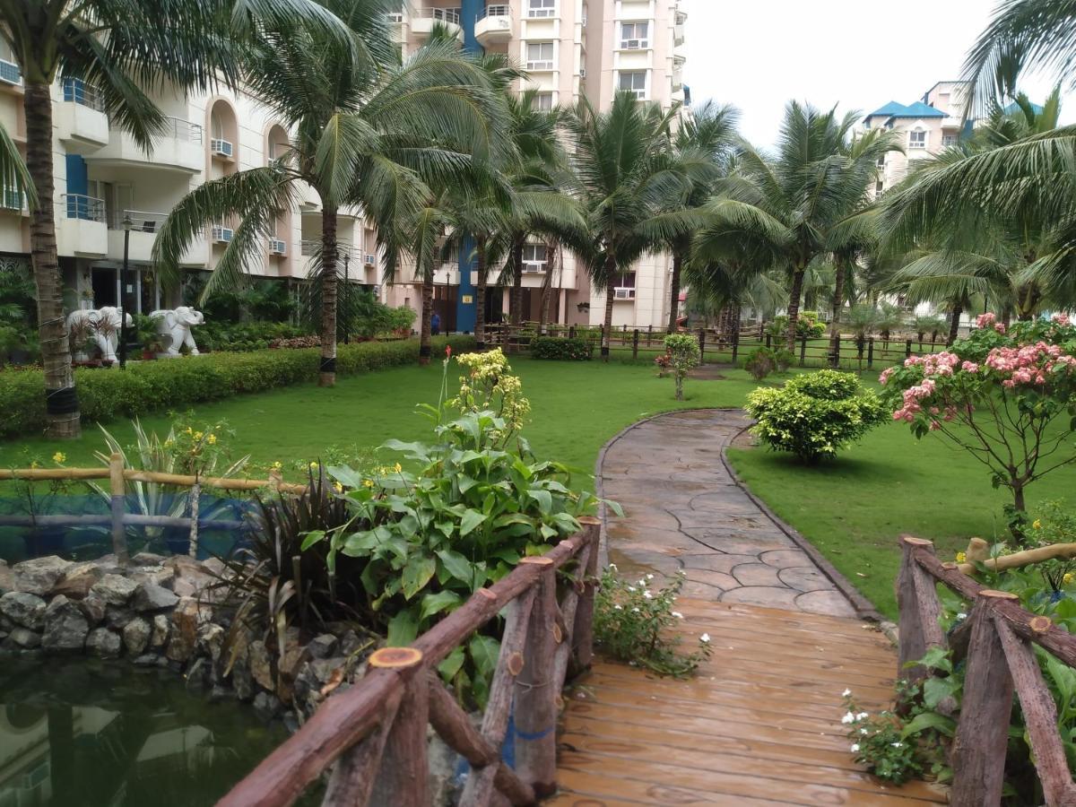 La Platina Premium Suites, Near Puri Sea Beach Kültér fotó